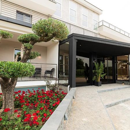 Dimora Delle Rose Agriresort Brusciano Εξωτερικό φωτογραφία